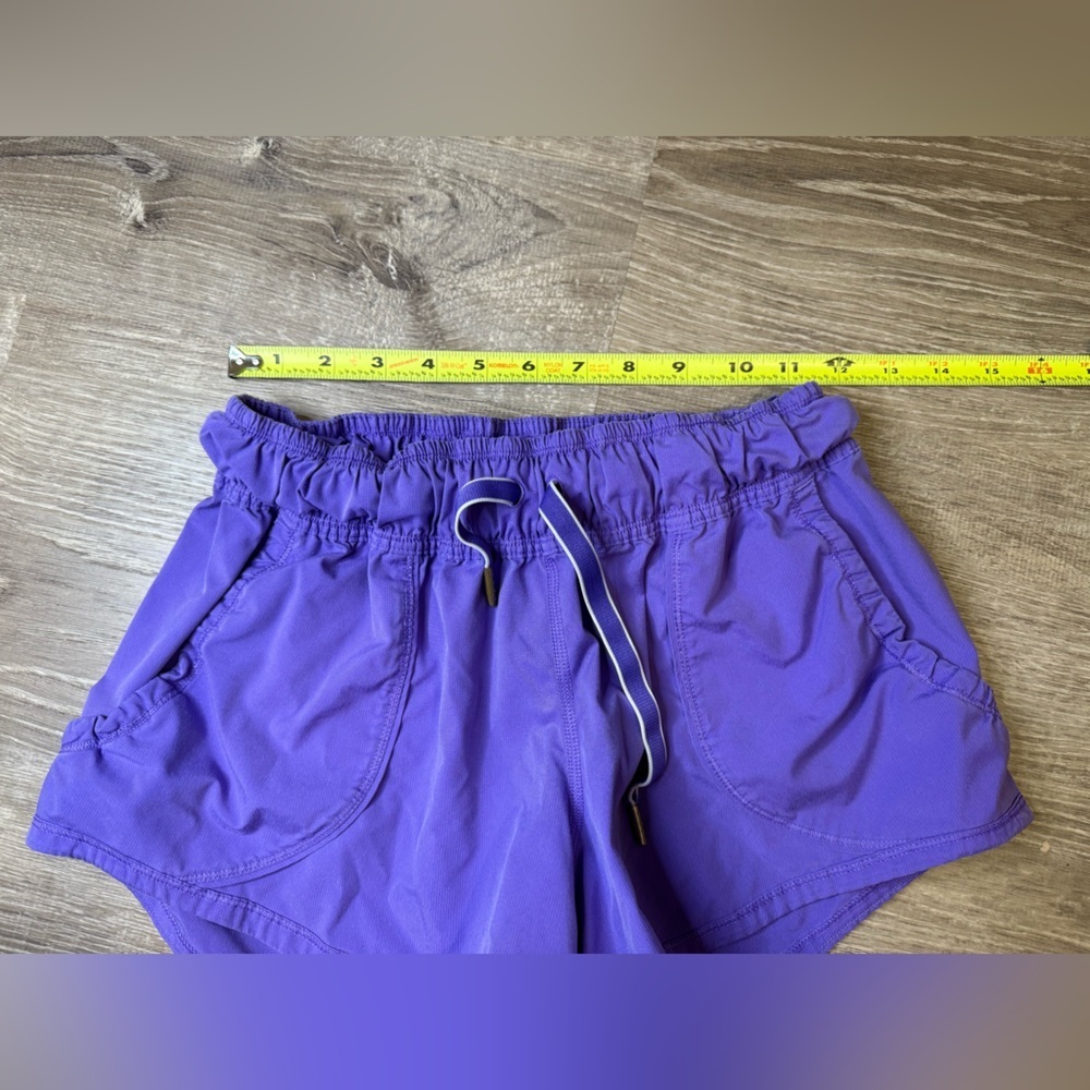 Lululemon Work It Out Short Power Purple Size 6 - Picture 9 of 13